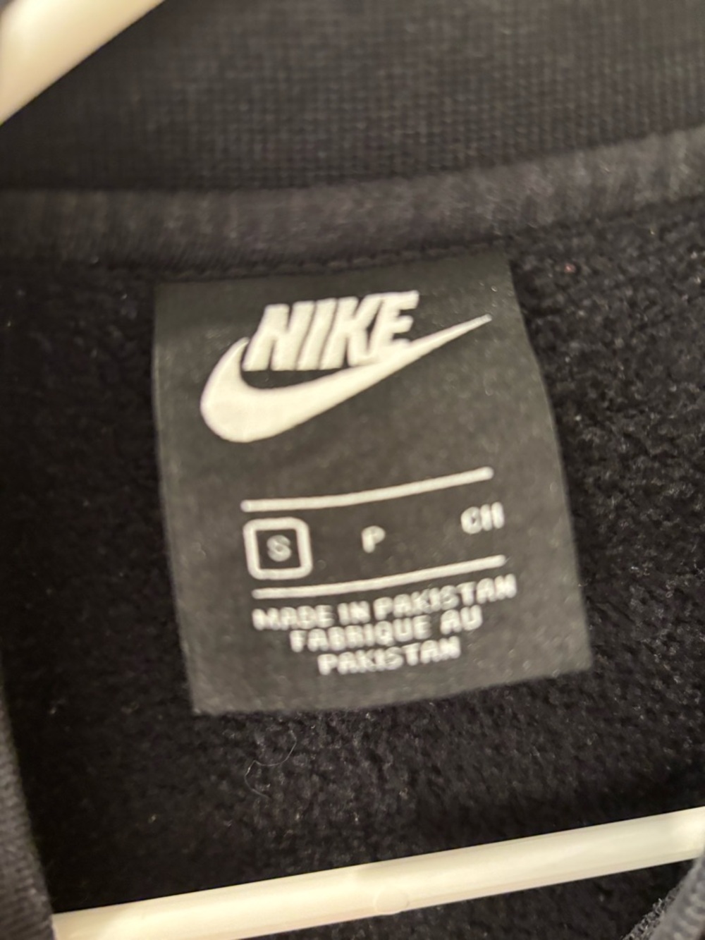Nike Men’s Black‎ Crewneck Sweatshirt with Red 'Just Do It.' Chest Logo - Picture 2 of 3